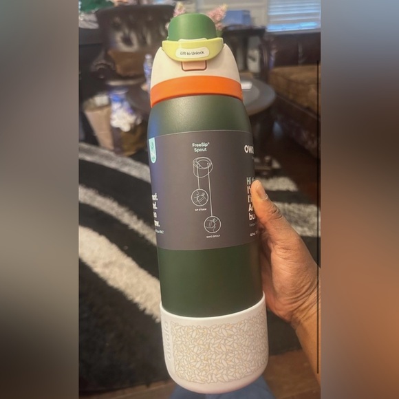 Owala Roll with it 40oz Colordrop Freesip with Sushi boot